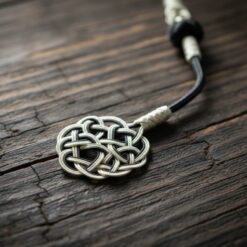 Gumus Kazaz Puskul Tekli Siyah Beyaz Askdugumu