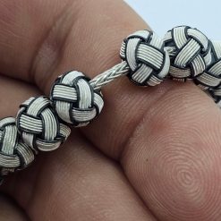 Siyah Beyaz Gumus Kazaziye Tesbih 11