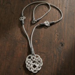 Siyah Beyaz Surgu Kolye 999 7